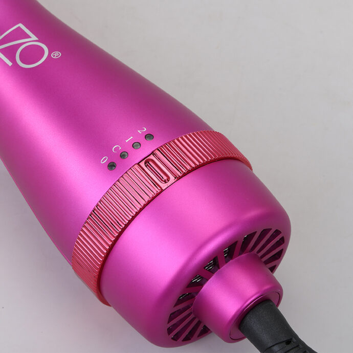 ⁦Brosse Enzo Barbie Edition 1500watt Blowout Goals⁩ - الصورة ⁦2⁩